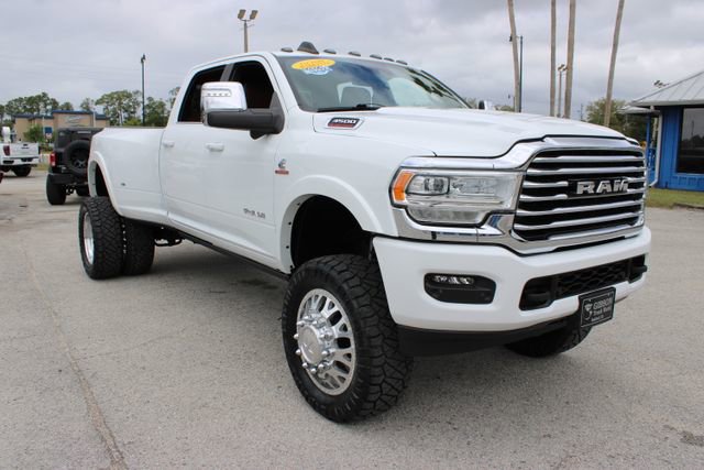 Used 2023 RAM 3500 Limited image 15