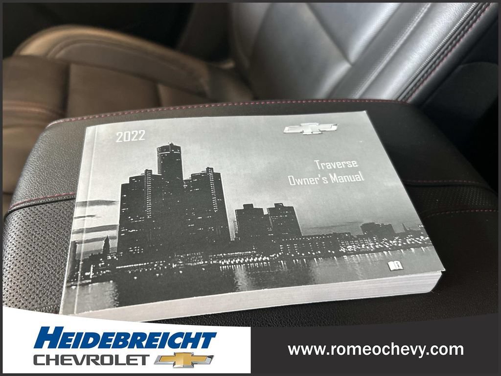Certified 2022 Chevrolet Traverse RS w/ LPO, Floor Liner Package FWD image 27