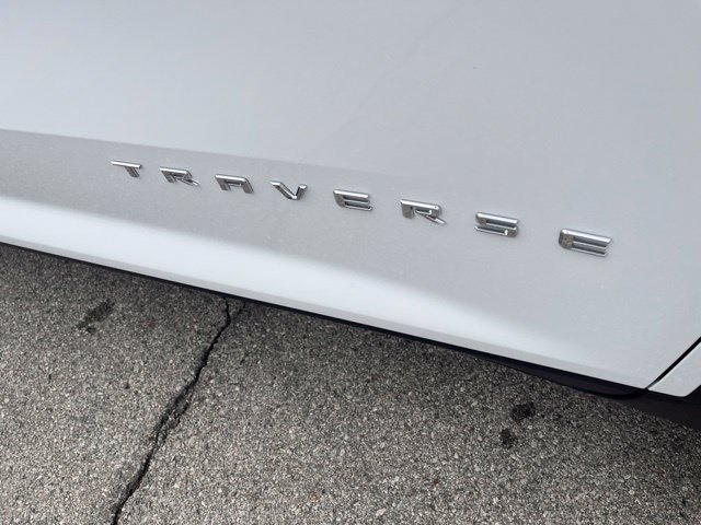 New 2027 Chevrolet Traverse LT FWD image 10