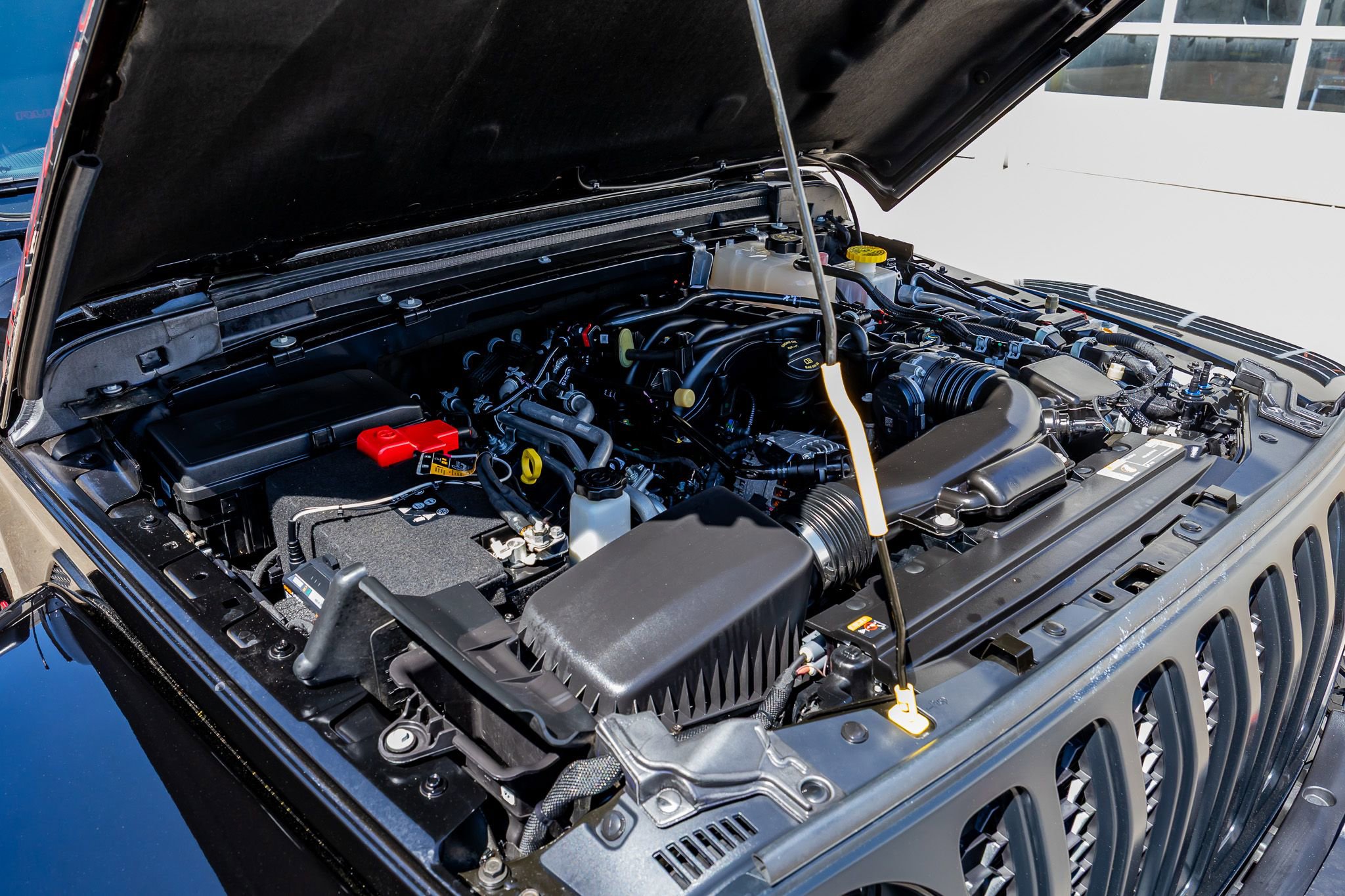 Used 2023 Jeep Gladiator Rubicon w/ LED Lighting Group AWD/4WD image 40