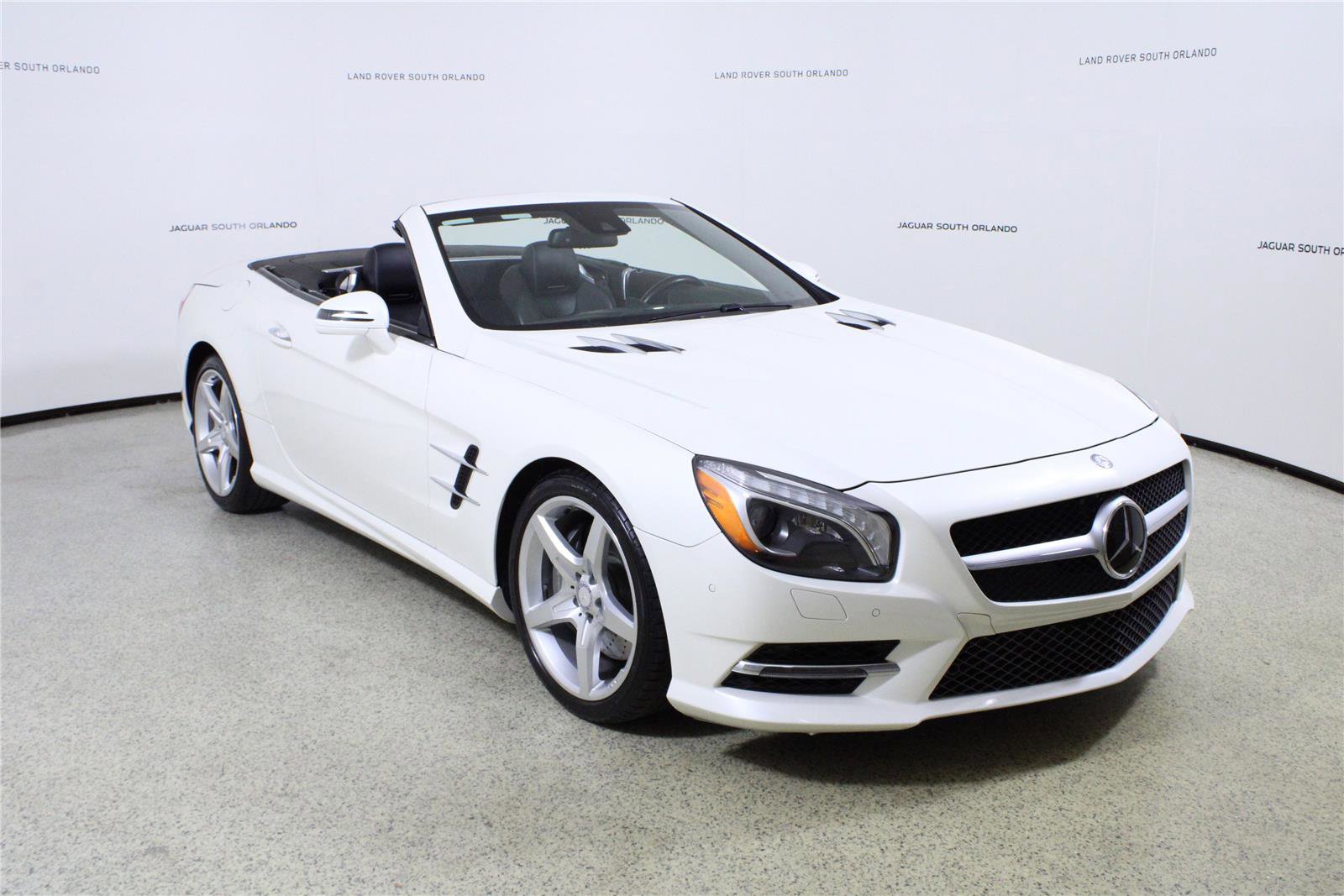 Used 2013 Mercedes-Benz SL 550 image 12
