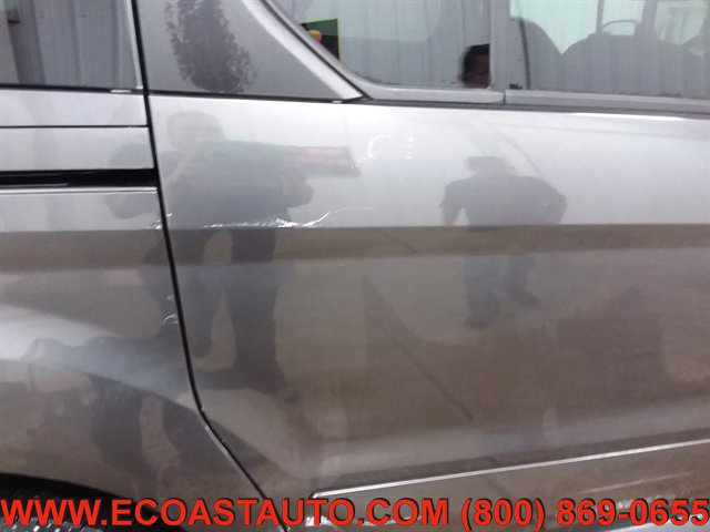 Used 2017 Ford Transit Connect Titanium FWD image 20