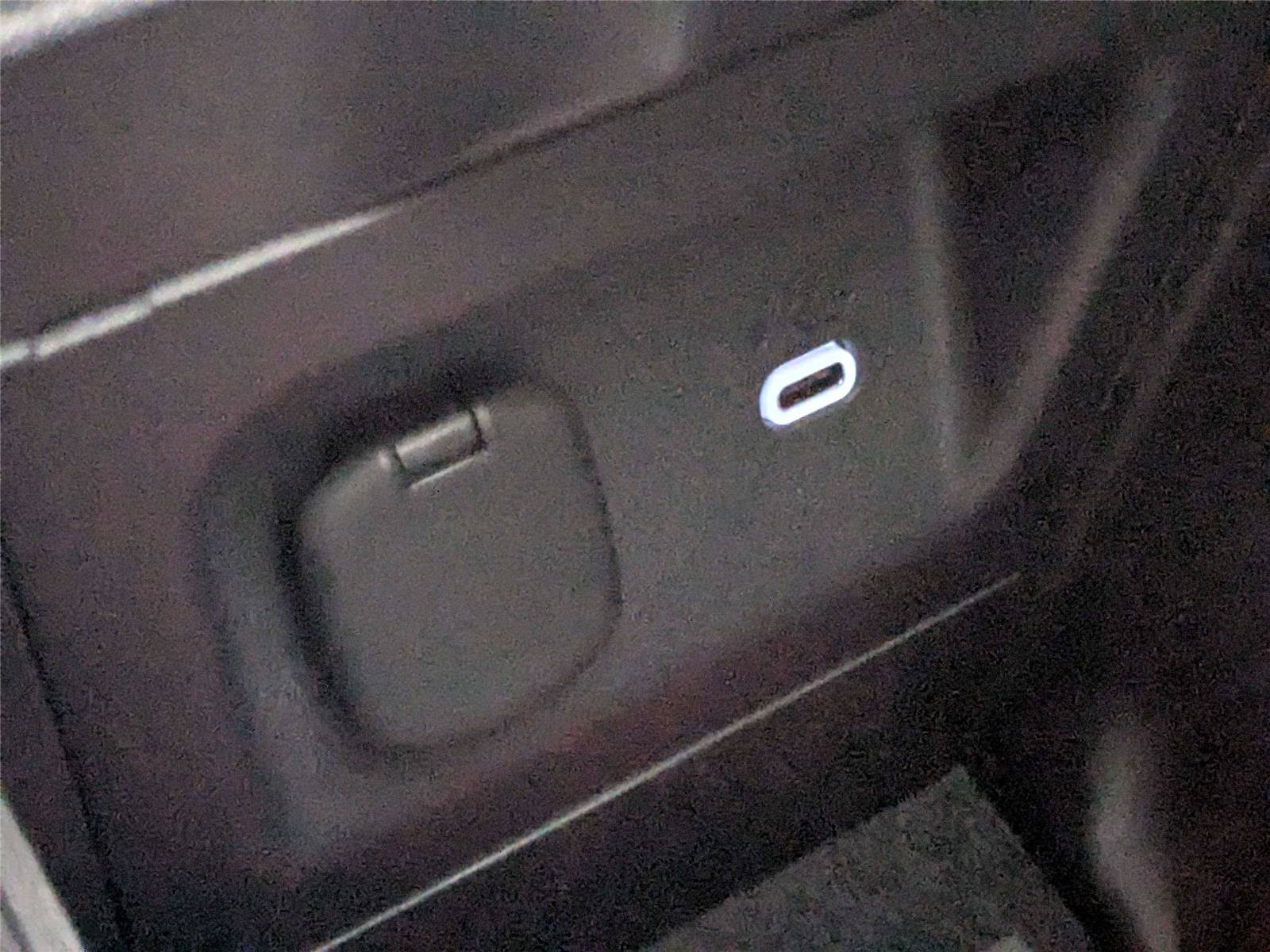 Certified 2026 Toyota RAV4 AWD image 26