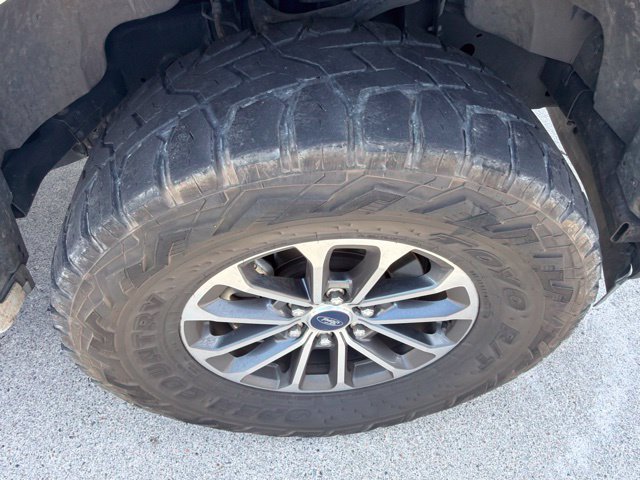 Used 2020 Ford F150 XLT w/ Equipment Group 302A Luxury AWD/4WD image 11