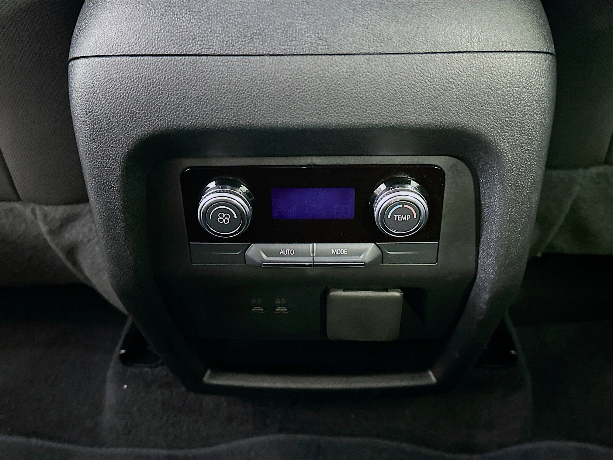 Used 2025 GMC Acadia Elevation image 27