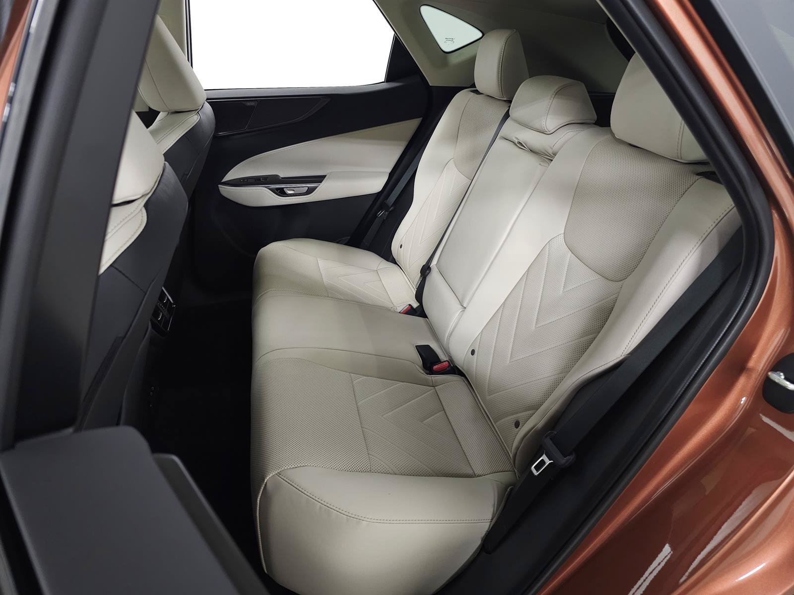 Certified 2025 Lexus NX 350 AWD w/ Accessory Package (K3) image 35