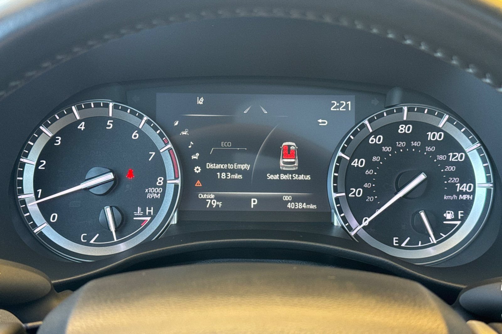 Used 2022 Toyota Highlander XLE FWD image 32