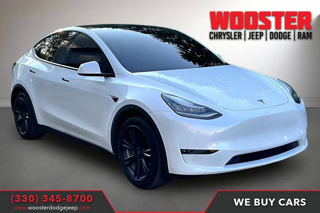 Used 2021 Tesla Model Y Long Range AWD/4WD image 1