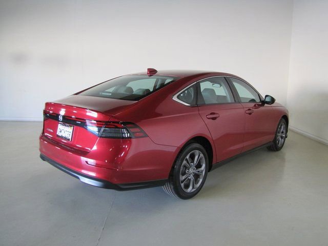 Certified 2024 Honda Accord EX image 27