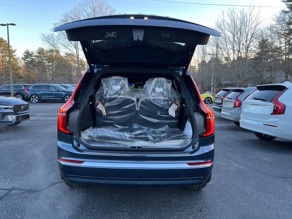 New 2026 Volvo XC90 B6 Plus w/ Protection Package Premier AWD/4WD image 26