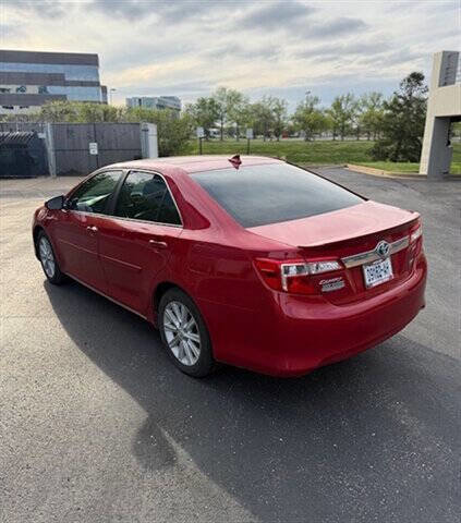 Used 2014 Toyota Camry XLE w/ Leather Package image 4