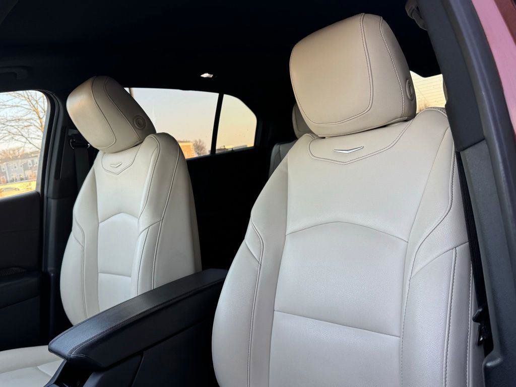 Used 2020 Cadillac XT4 Sport w/ Driver Awareness Package FWD image 15