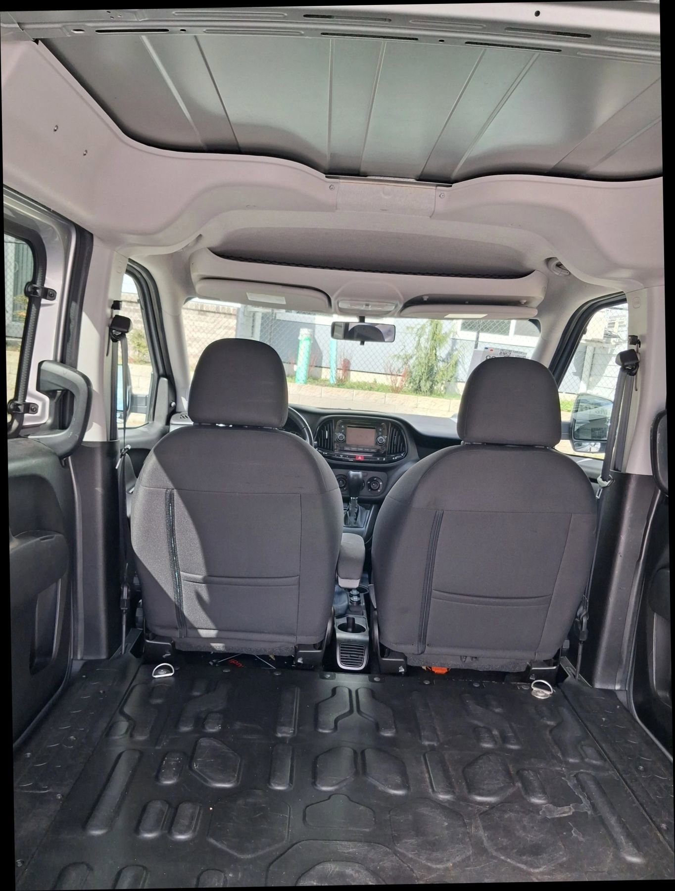 Used 2015 RAM ProMaster City Tradesman SLT image 7