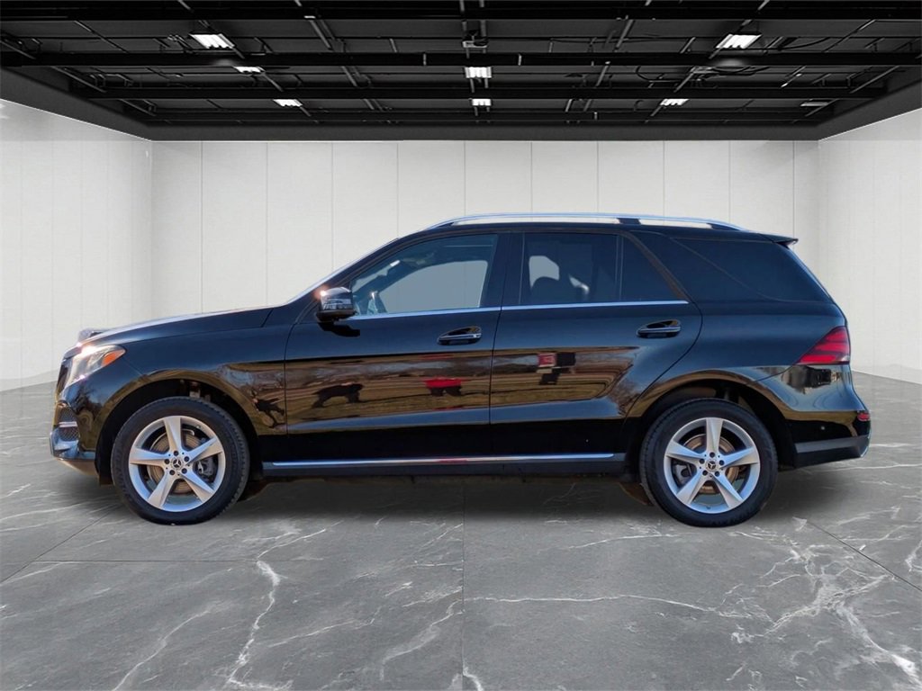 Used 2018 Mercedes-Benz GLE 350 4MATIC image 2