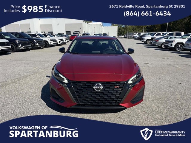 Used 2023 Nissan Altima 2.5 SR image 2