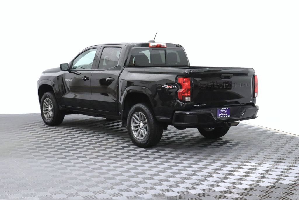 Used 2024 Chevrolet Colorado LT w/ LT Convenience Package II image 7