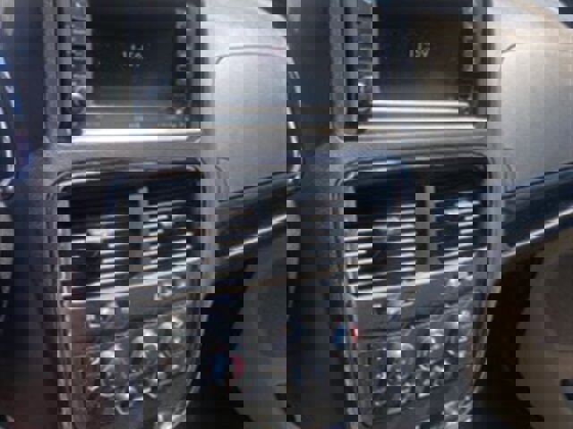 Used 2018 Dodge Grand Caravan SXT image 11