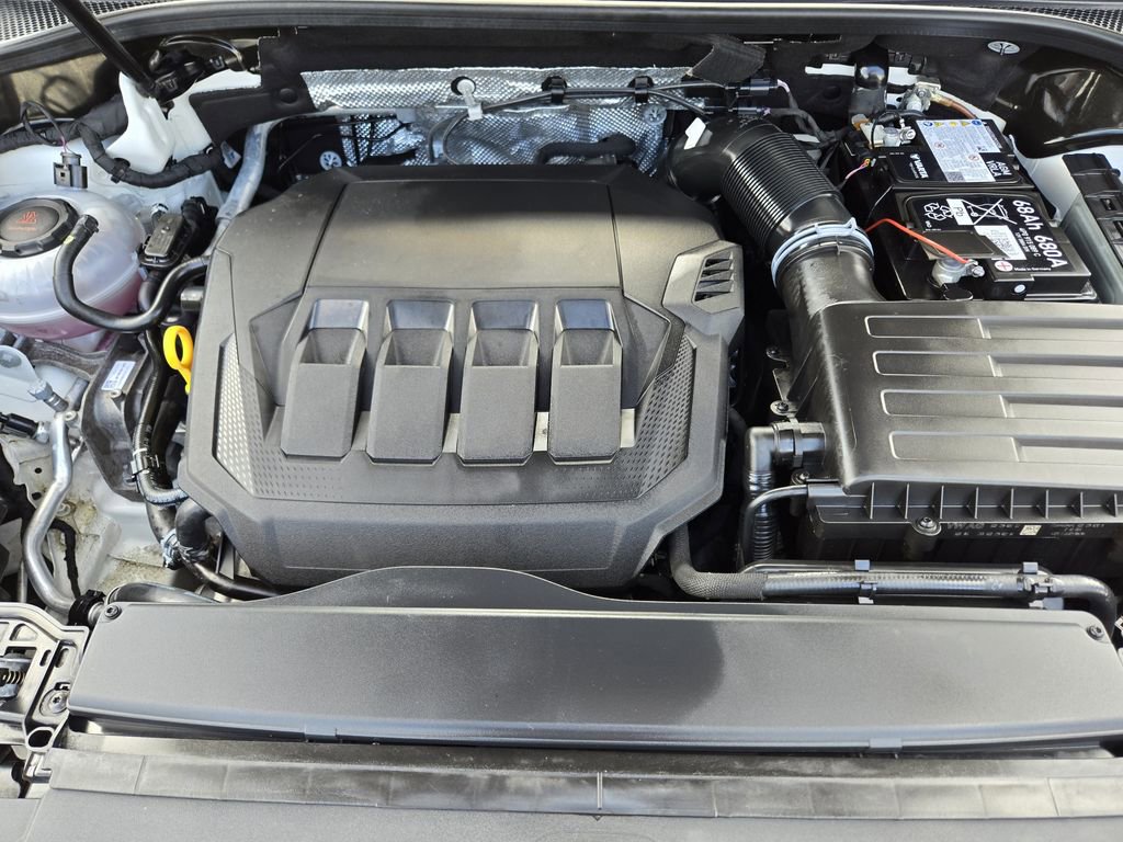 Certified 2025 Audi Q3 2.0T Premium Plus w/ Premium Plus Package image 41