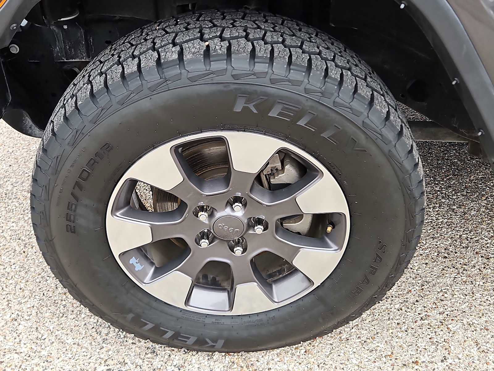 Used 2020 Jeep Wrangler Unlimited Sahara AWD/4WD image 12