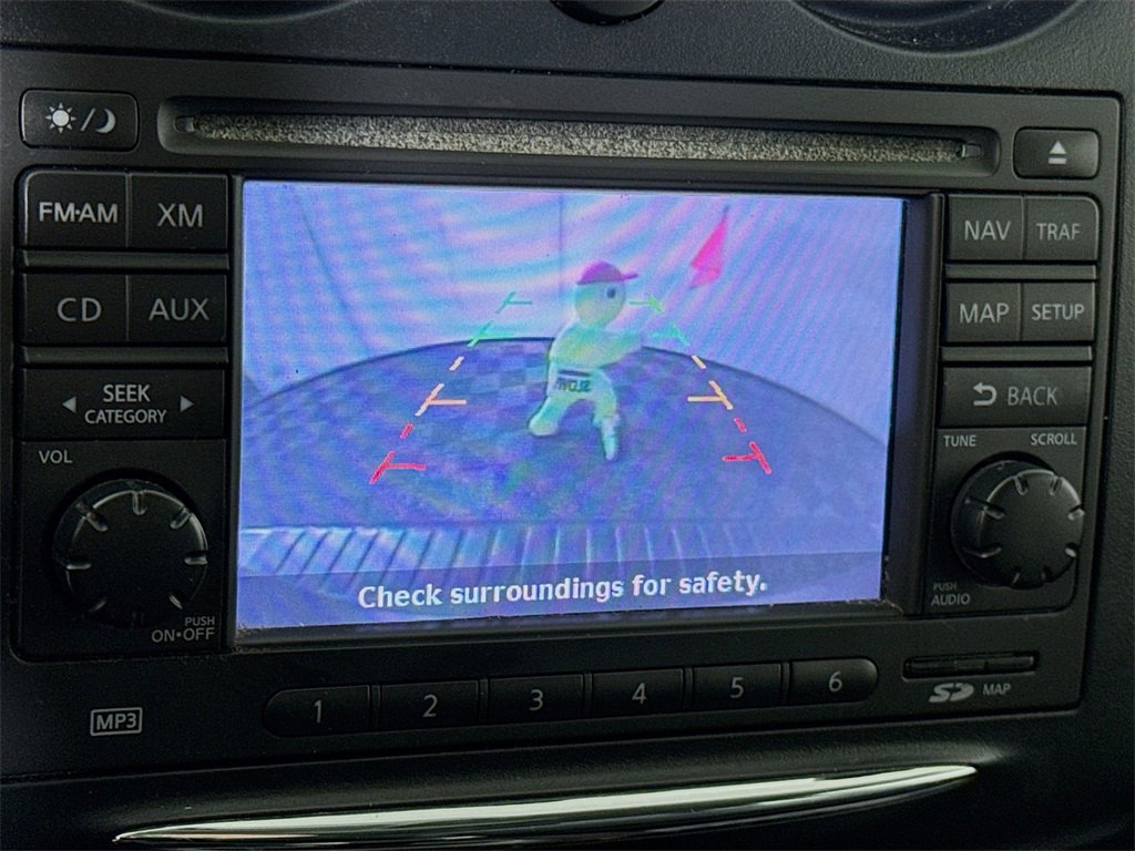 Used 2013 Nissan Rogue SV w/ Premium Pkg image 5