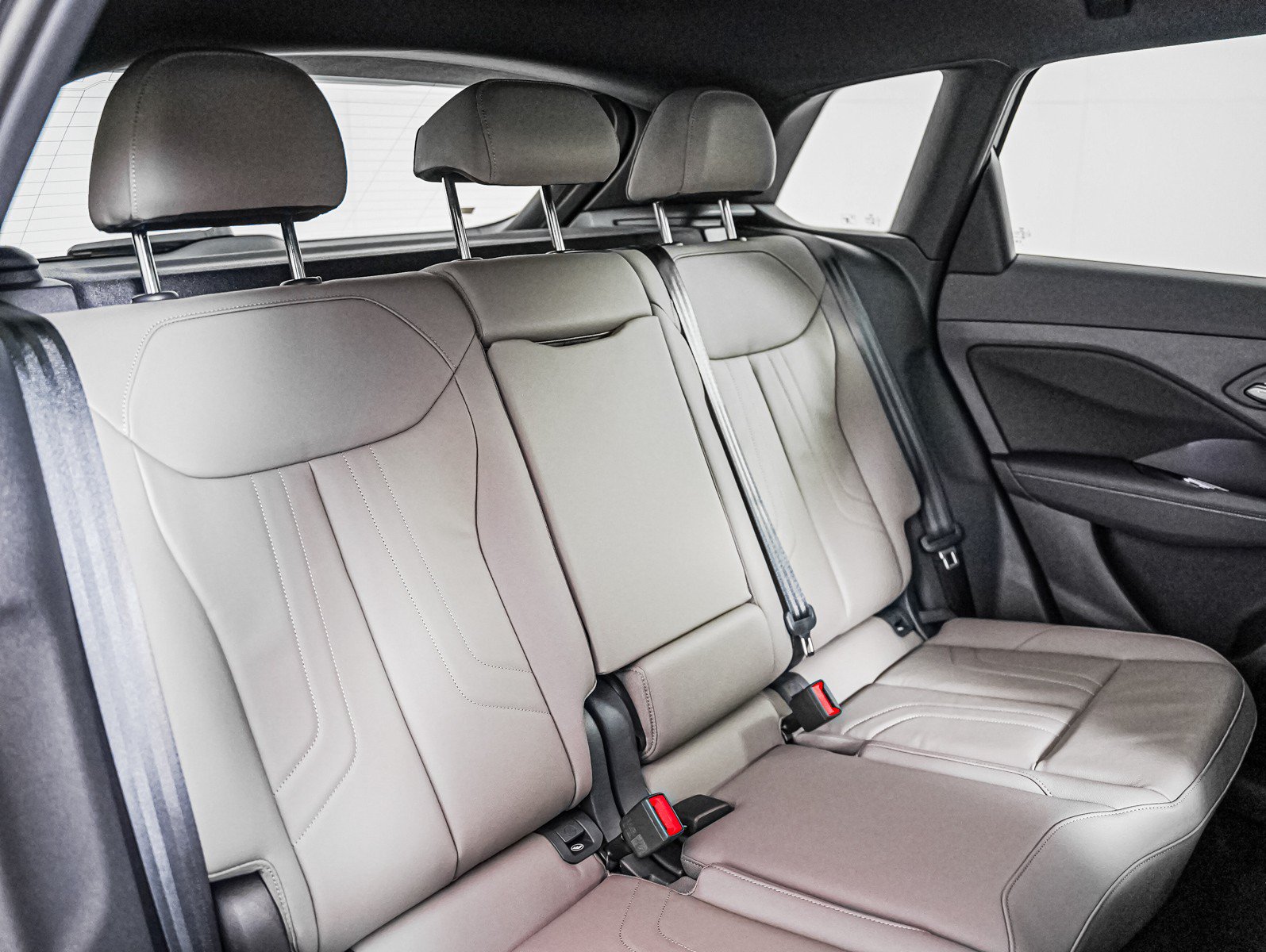 New 2026 Audi Q3 quattro 2.0T AWD/4WD image 10