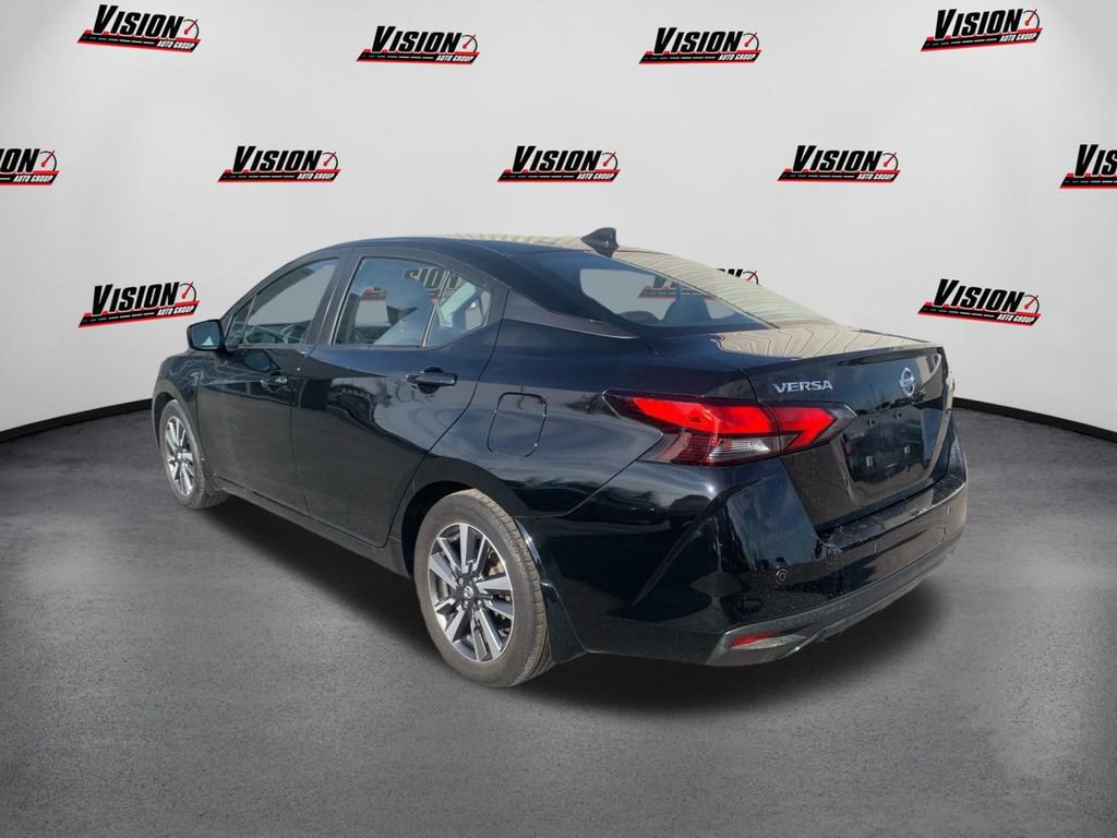 Certified 2022 Nissan Versa SV image 7