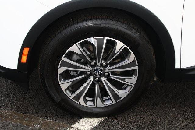 Used 2024 Buick Envision Preferred image 2