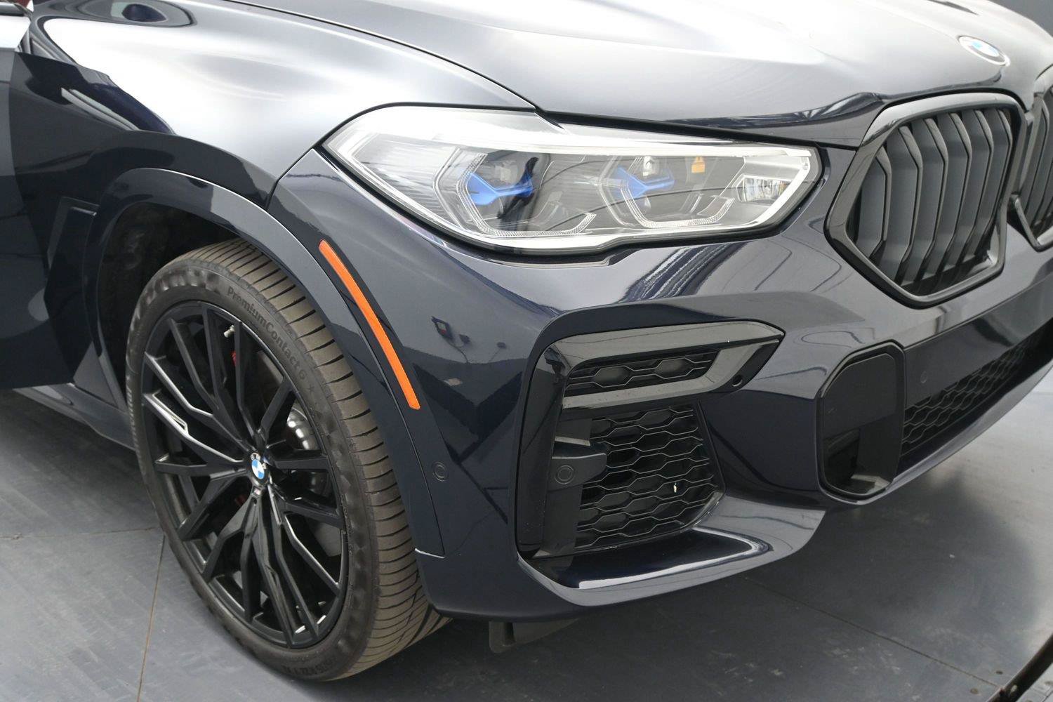 Used 2022 BMW X6 xDrive40i w/ Executive Package AWD/4WD image 15