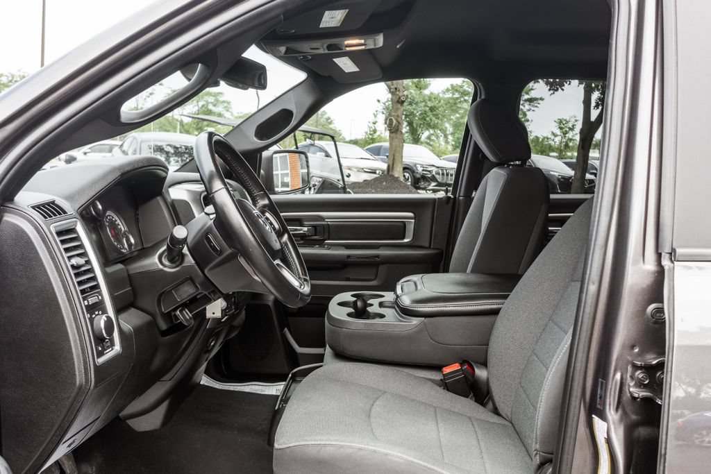 Used 2021 RAM 1500 Warlock AWD/4WD image 23