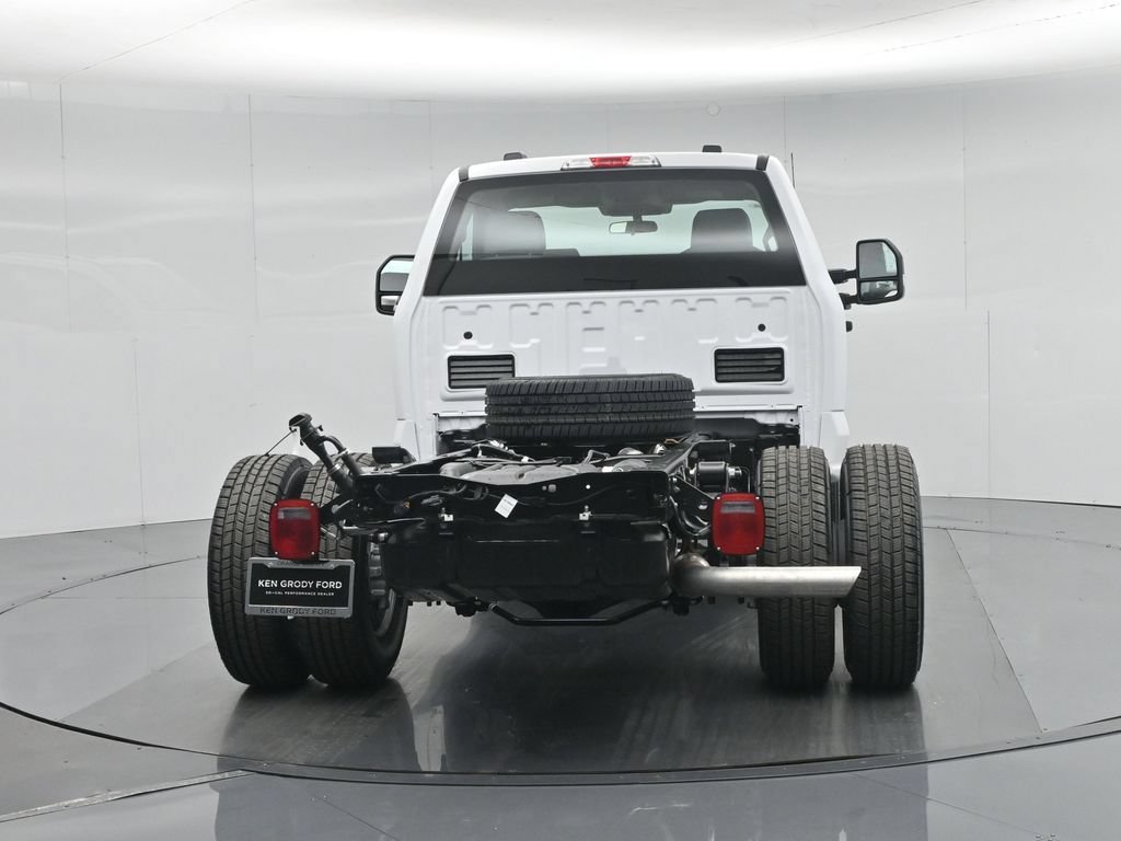 New 2026 Ford F350 XL w/ XL Chrome Package RWD image 45