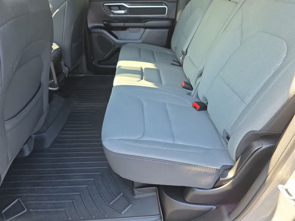 Used 2023 RAM 1500 Big Horn AWD/4WD image 16