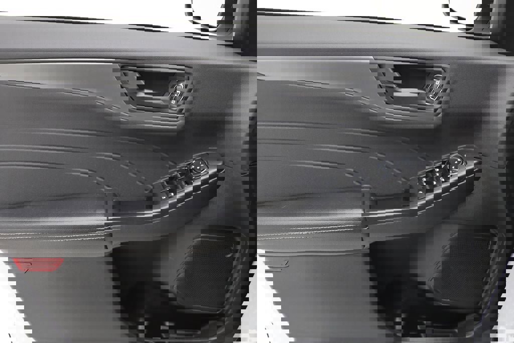 Used 2025 Ford Escape Active image 14