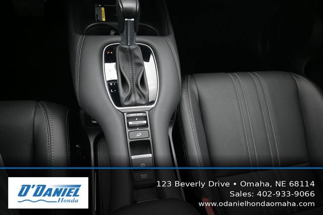 Used 2025 Honda HR-V EX-L image 32