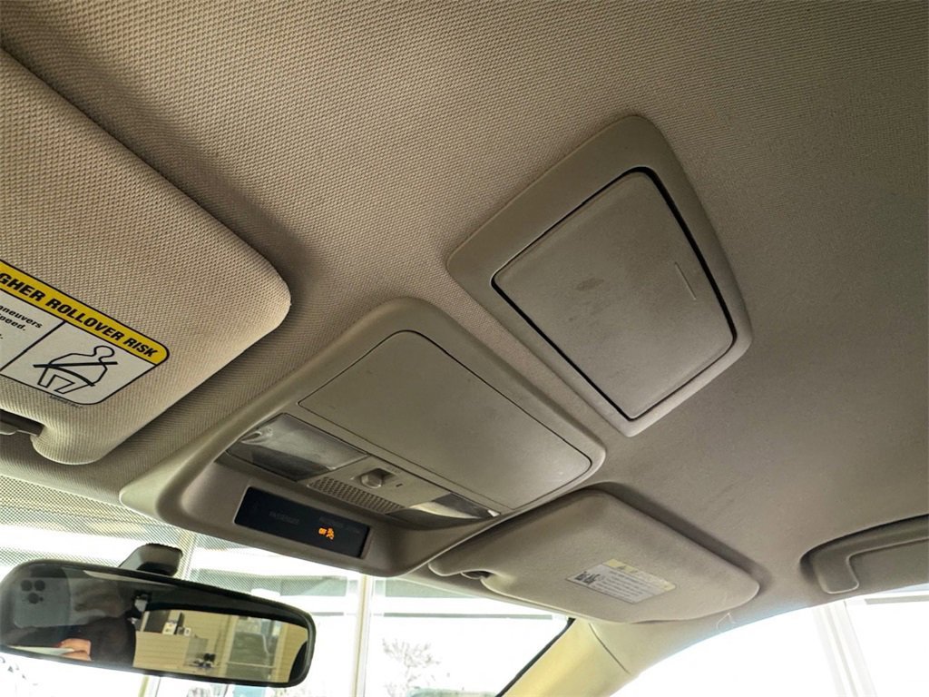 Used 2020 Mitsubishi Outlander ES image 31