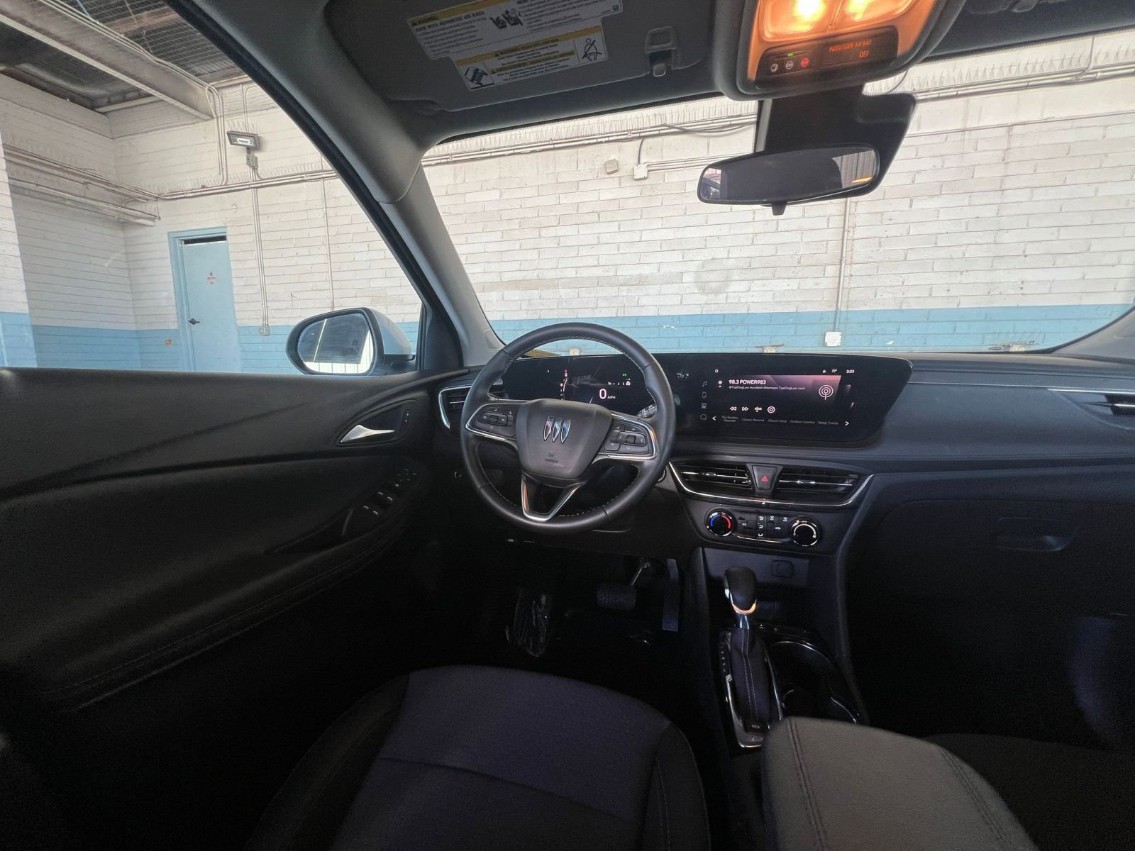 Used 2025 Buick Encore GX Preferred image 34