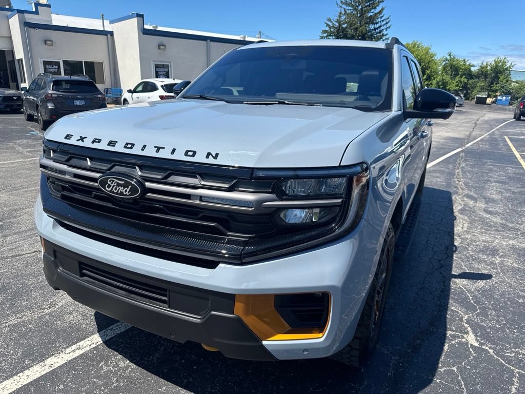Used 2025 Ford Expedition Tremor AWD/4WD image 63