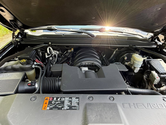 Used 2020 Chevrolet Tahoe Premier RWD image 9