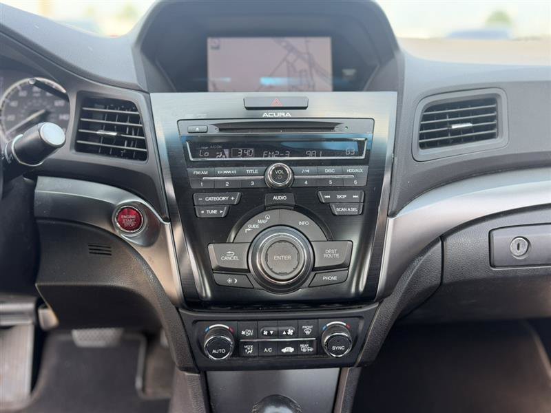 Used 2014 Acura ILX w/ Technology Package FWD image 14