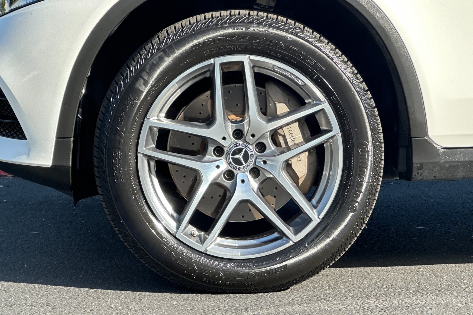 Used 2019 Mercedes-Benz GLC 300 4MATIC image 25