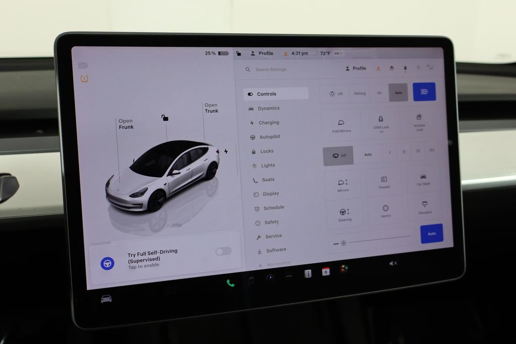 Used 2023 Tesla Model 3 Standard Range RWD image 27