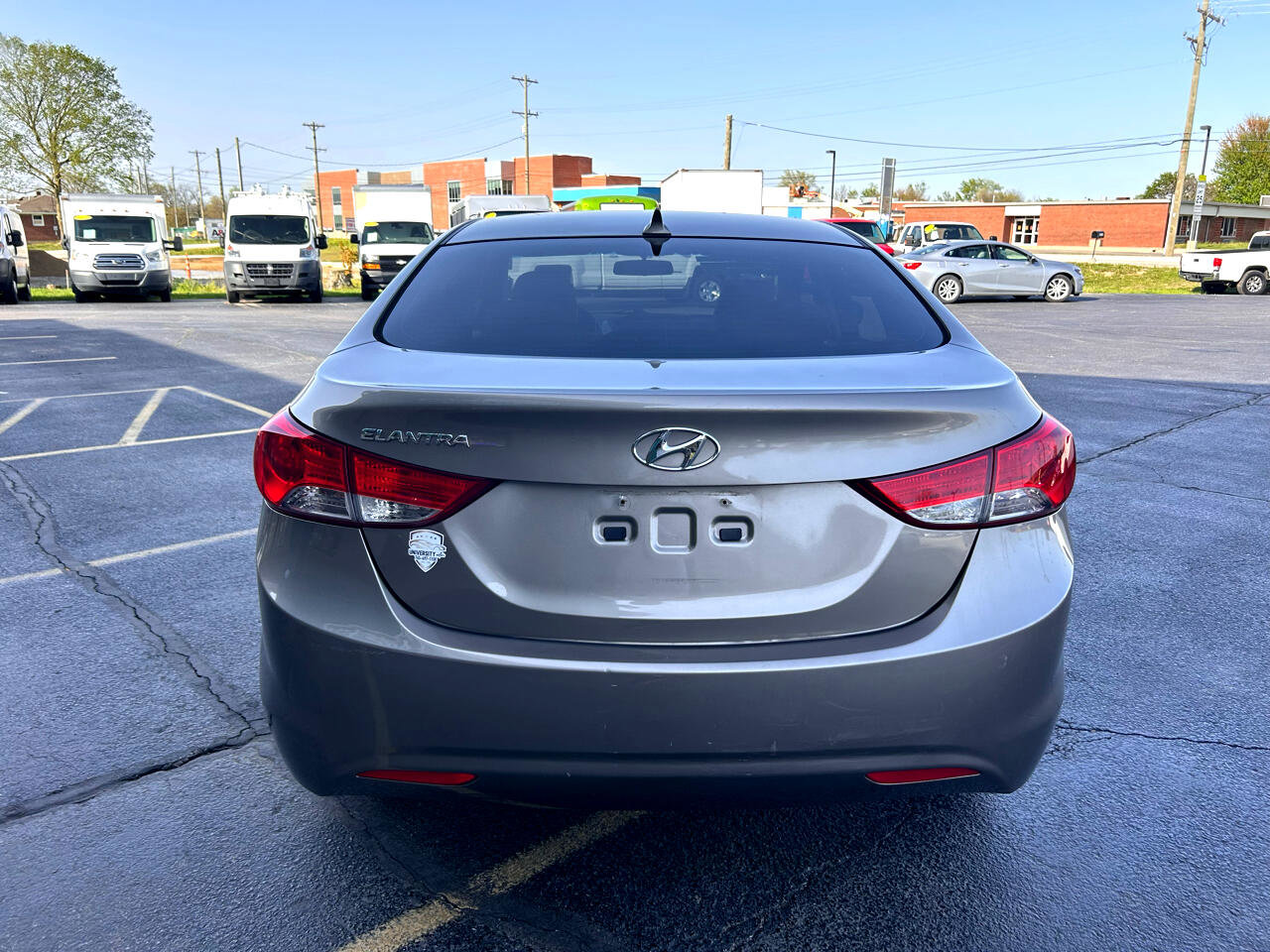 Used 2013 Hyundai Elantra GLS w/ Preferred Pkg image 4