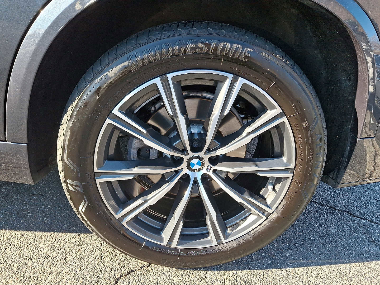 Used 2022 BMW X5 xDrive40i w/ M Sport Package image 7