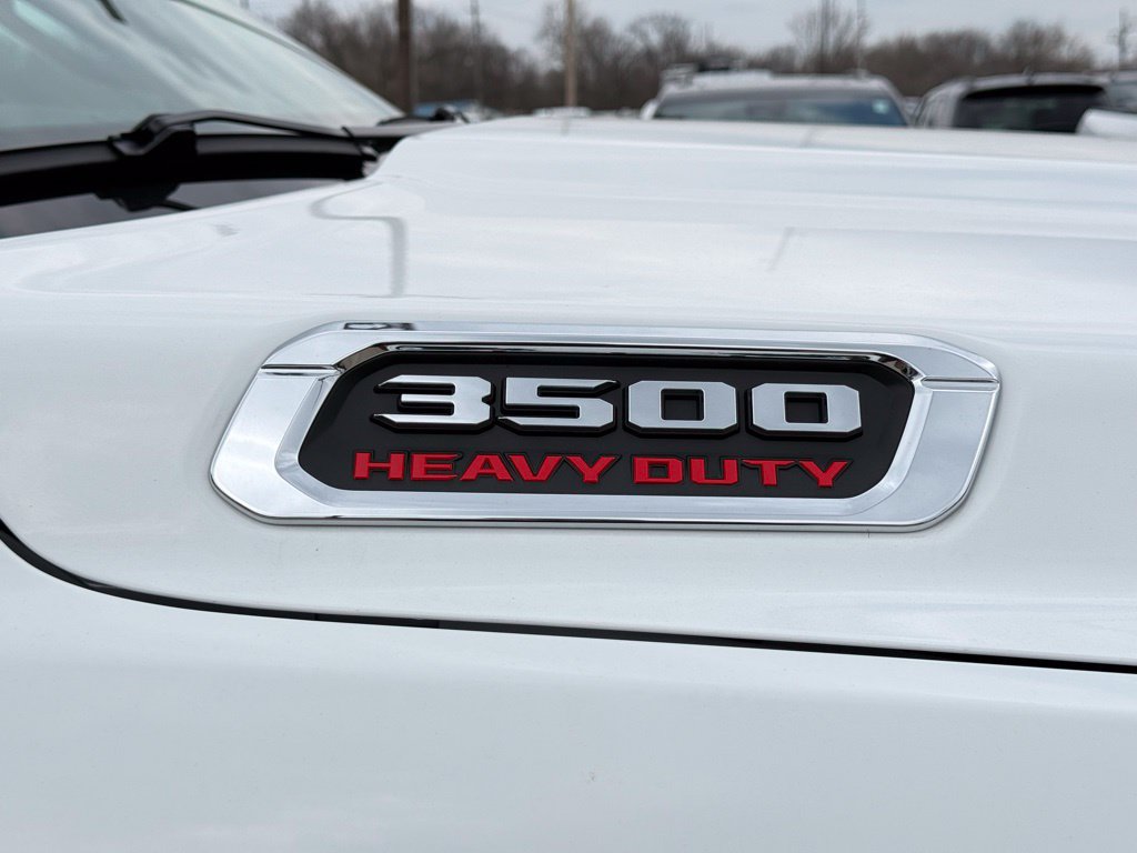 New 2026 RAM 3500 Big Horn AWD/4WD image 10