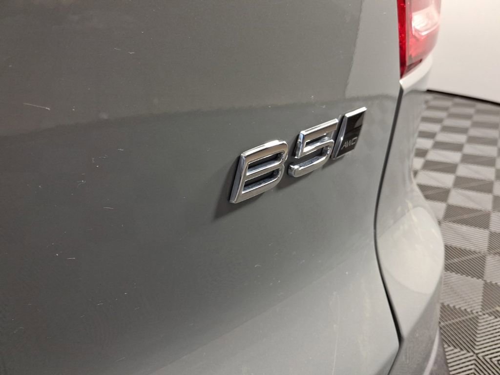Certified 2024 Volvo XC40 B5 Ultimate w/ Protection Package Premier AWD/4WD image 14