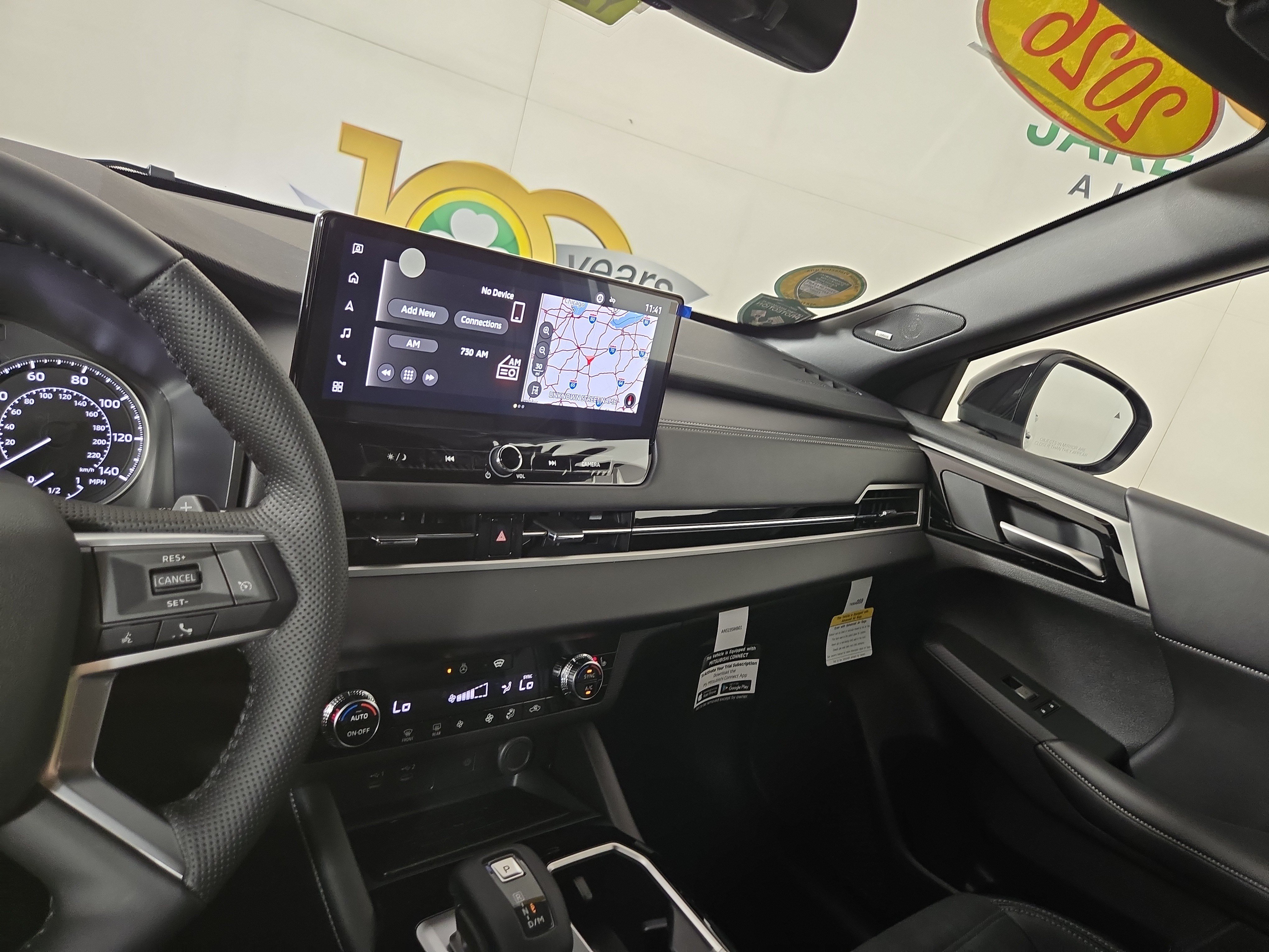 New 2026 Mitsubishi Outlander LE AWD/4WD image 24