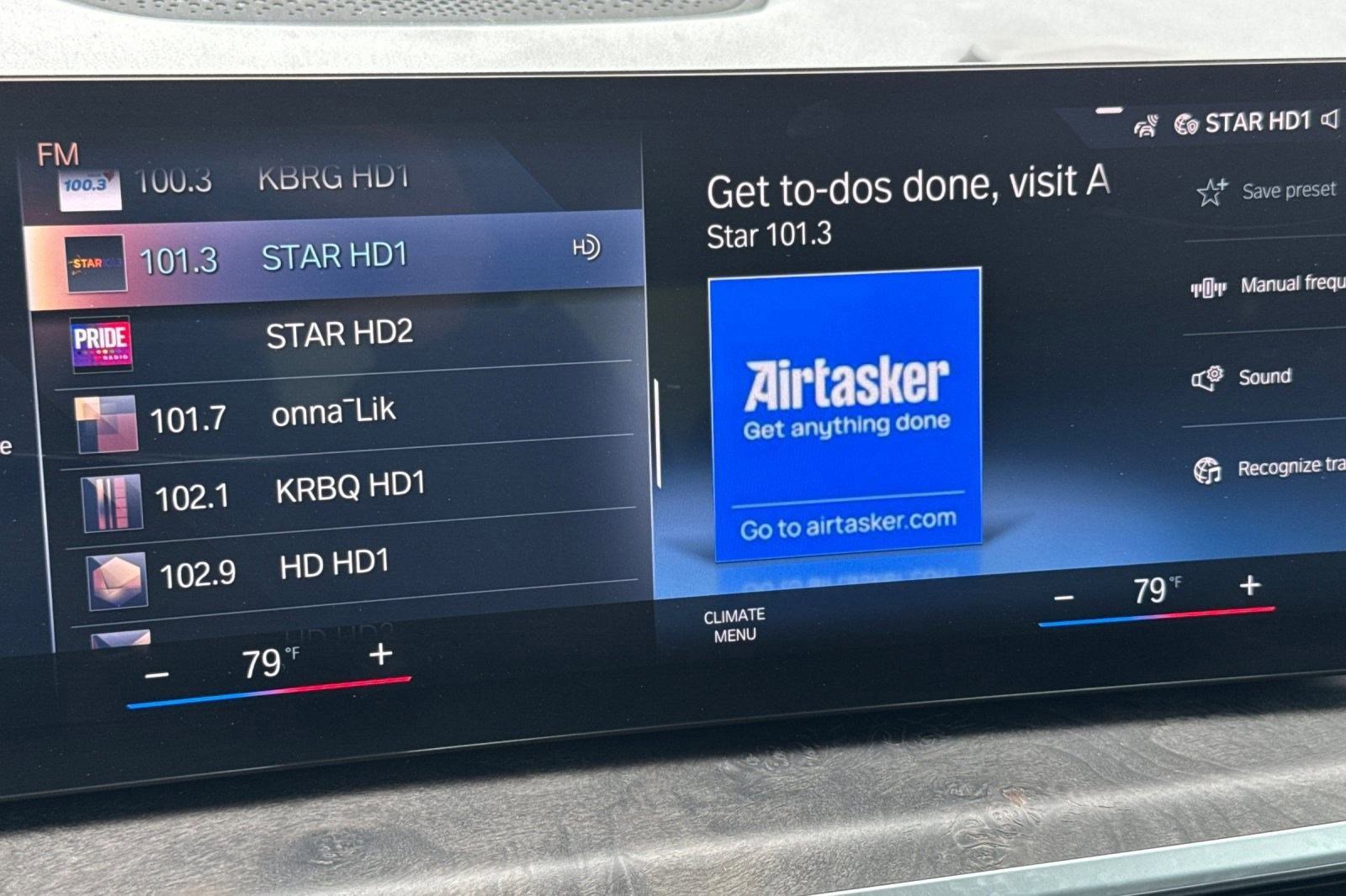 Used 2023 BMW X7 xDrive40i w/ Premium Package image 22