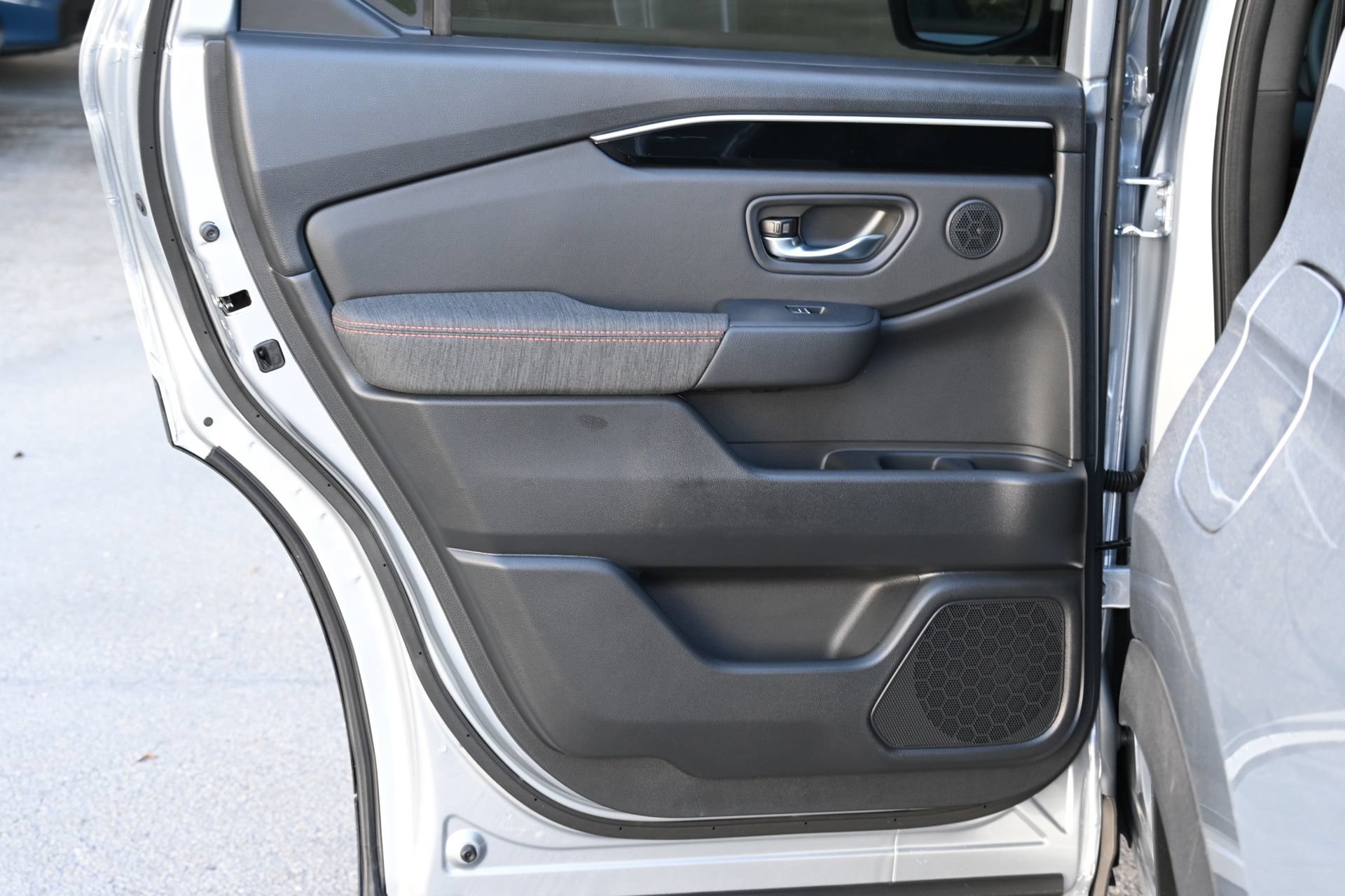 New 2026 Honda Pilot Sport image 13