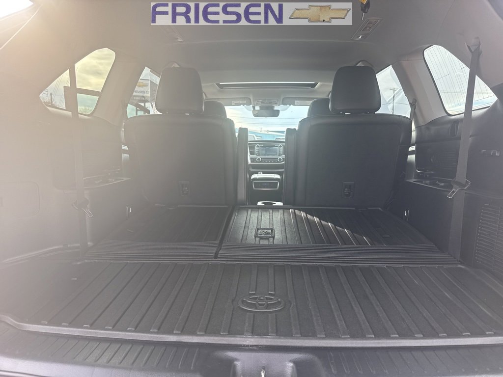 Used 2018 Toyota Highlander Limited w/ Protection Package #3 image 29