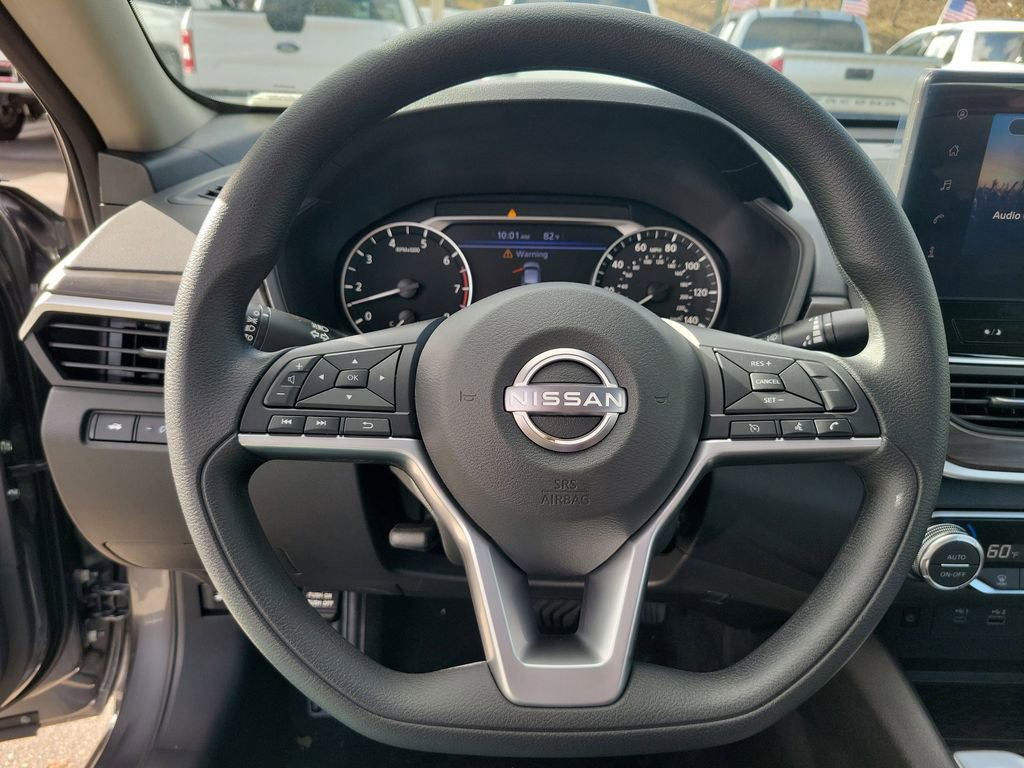 Used 2025 Nissan Altima 2.5 SV w/ SV Special Edition Package image 18