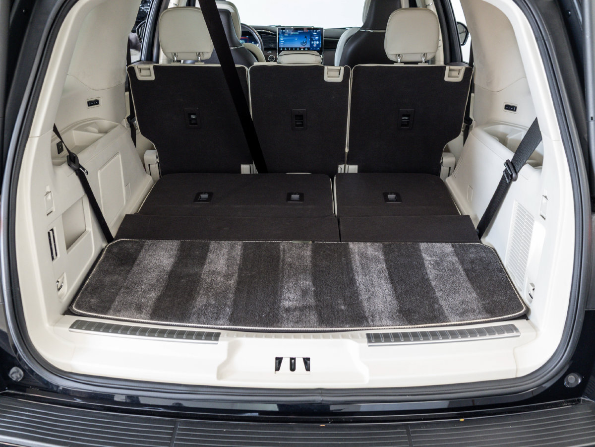 Used 2024 Lincoln Navigator Black Label AWD/4WD image 43